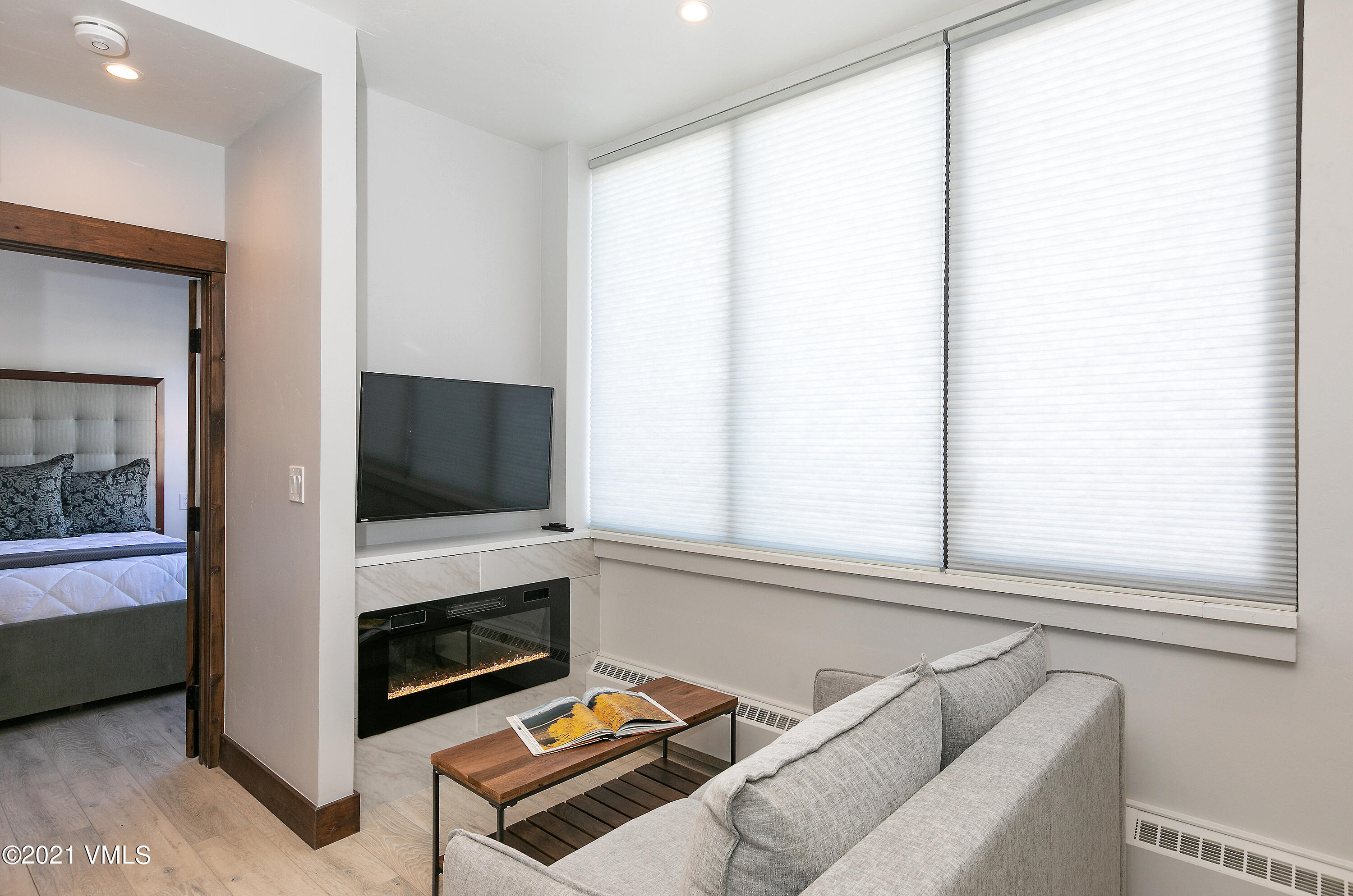 70 Benchmark Road, Unit 200 Avon, CO 81620 - Photo 3 of 17 0E7A0348