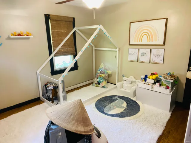 $199,900 | 706 11th Street, Tell City, IN 47586