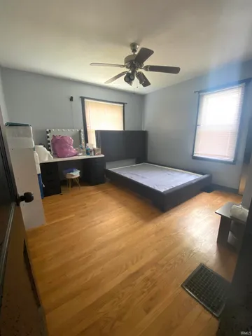 $199,900 | 706 11th Street, Tell City, IN 47586