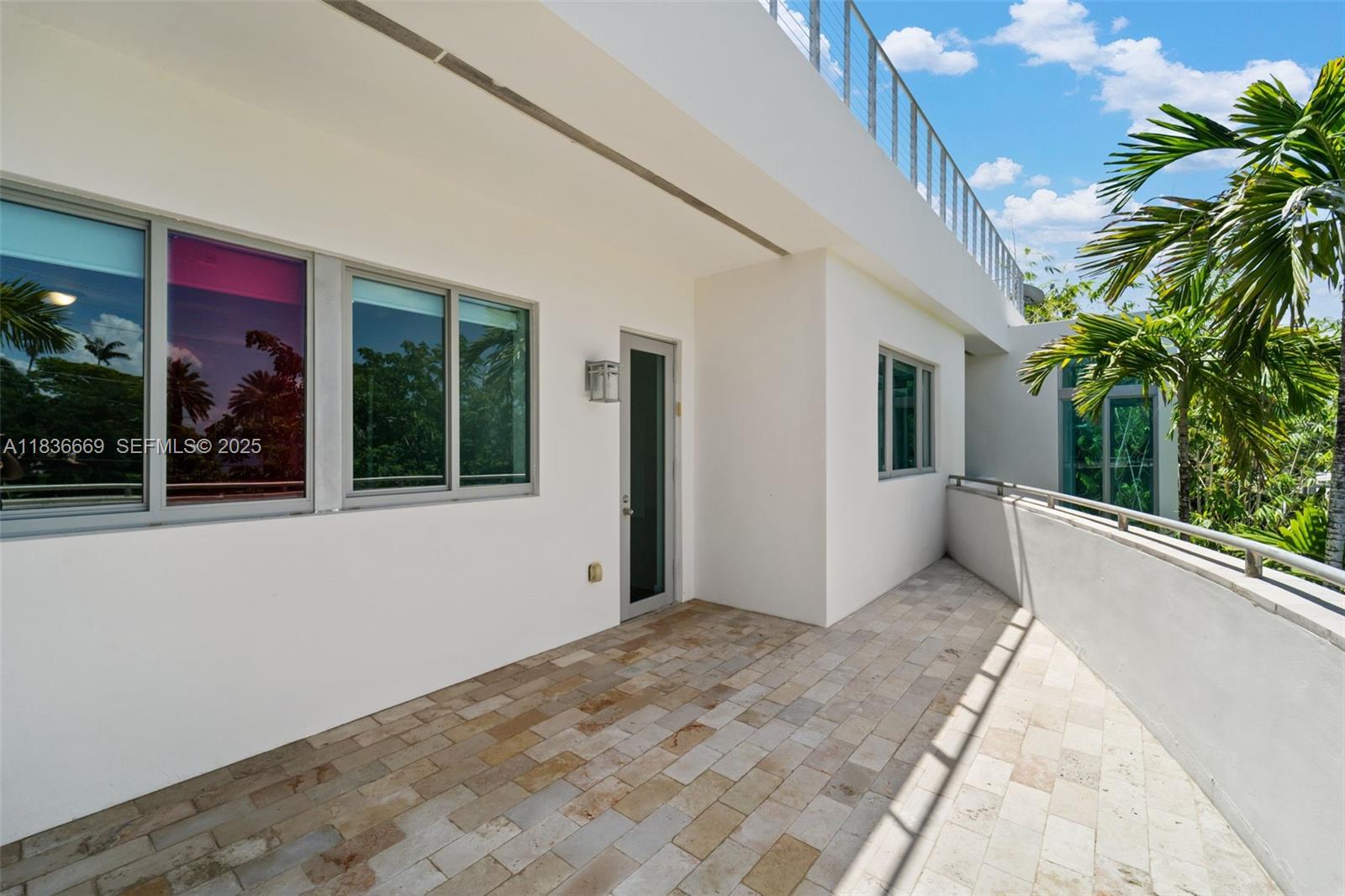 5625 North Bay Road Miami Beach, FL 33140 - Photo 24 of 40 Primary Balcony