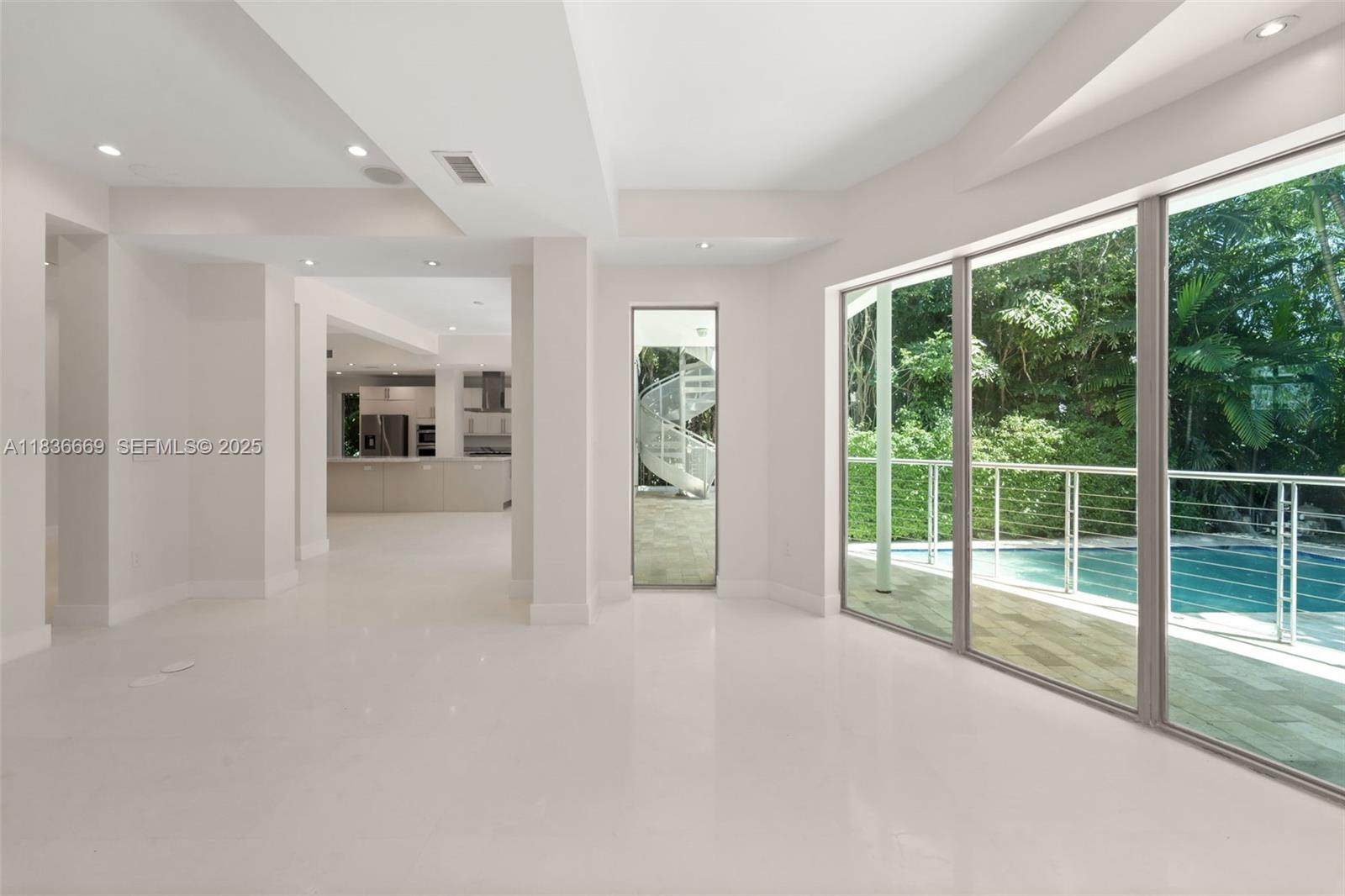 5625 North Bay Road Miami Beach, FL 33140 - Photo 6 of 40