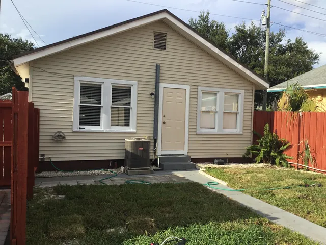 $479,500 | 1837 Buchanan Street, Unit FRONT AND BACK, Hollywood, FL 33020