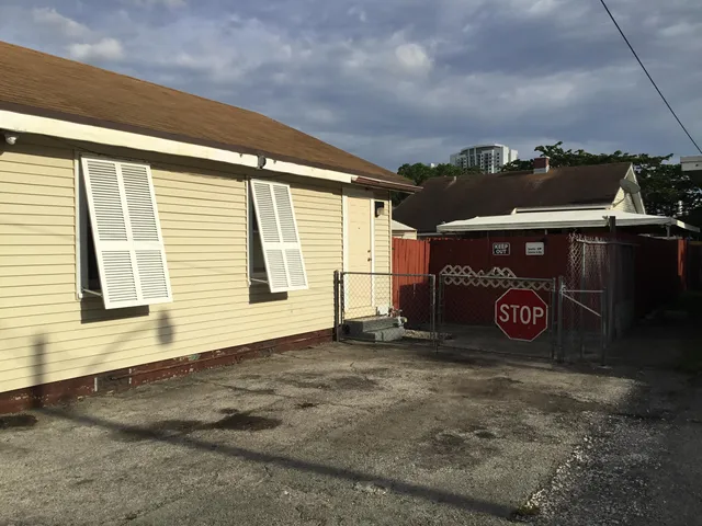 $479,500 | 1837 Buchanan Street, Unit FRONT AND BACK, Hollywood, FL 33020