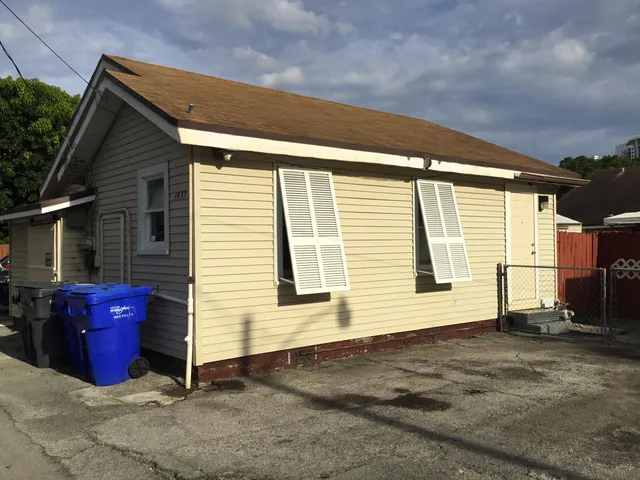 $479,500 | 1837 Buchanan Street, Unit FRONT AND BACK, Hollywood, FL 33020