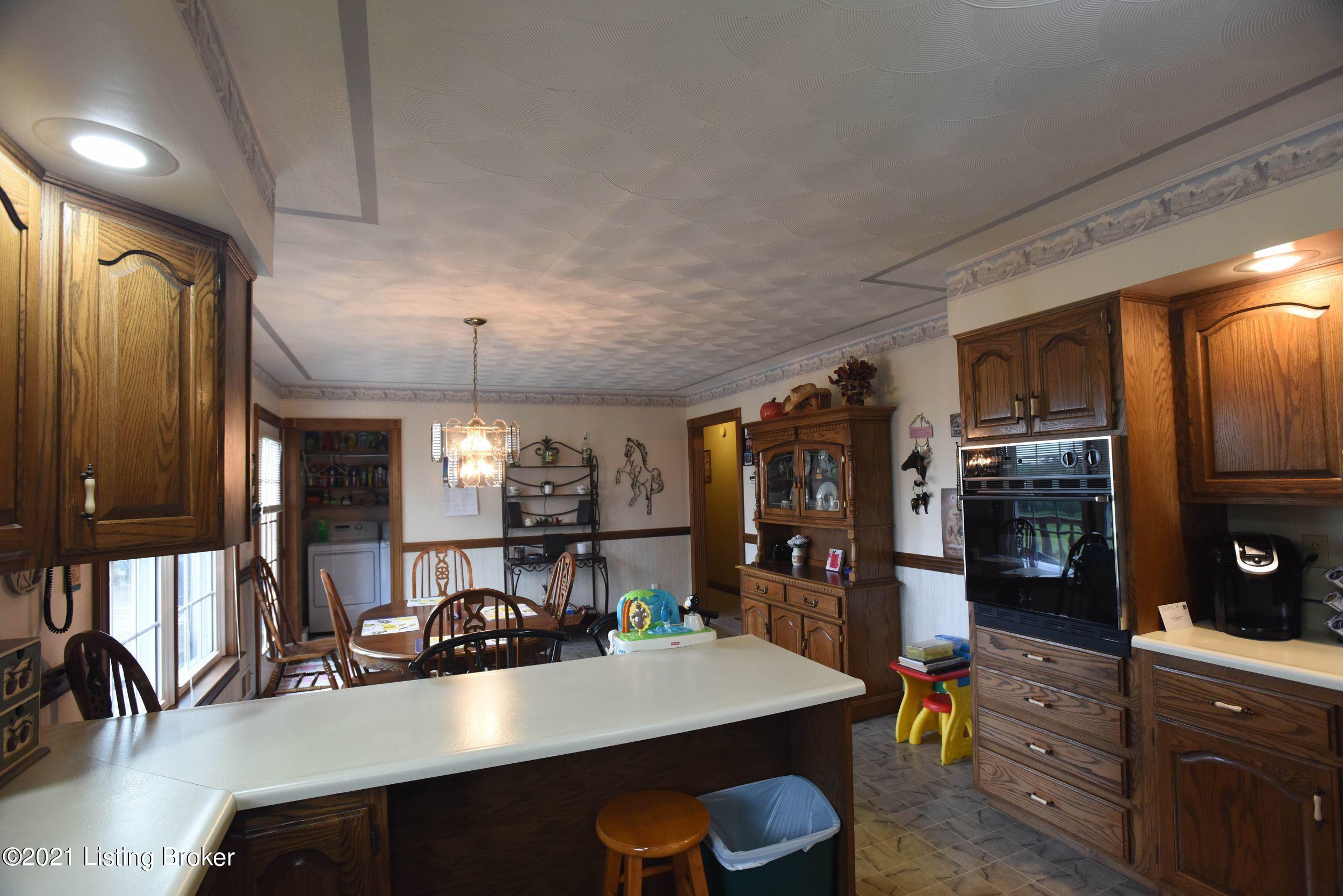 4740 Bloomfield Road Bardstown, KY 40004 - Photo 5 of 76 apDRJimA