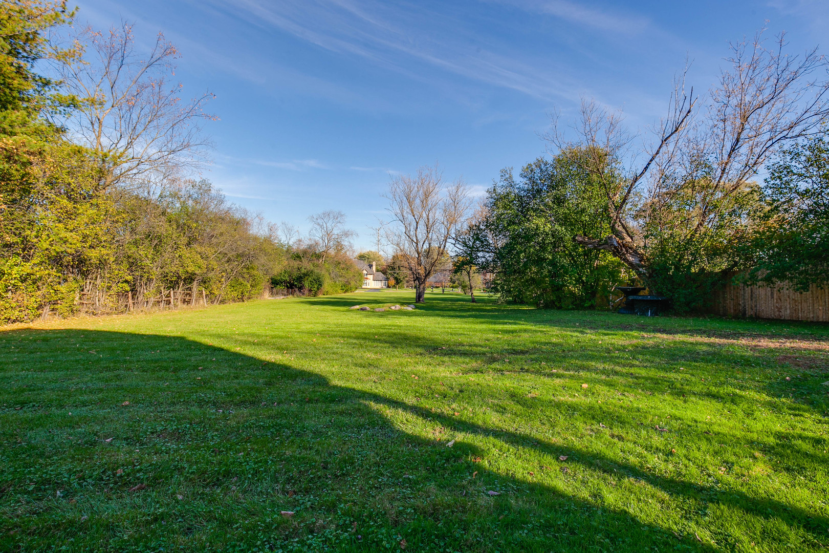 855 South Ridge Road Lake Forest, IL 60045 - Photo 11 of 22 a view of a park