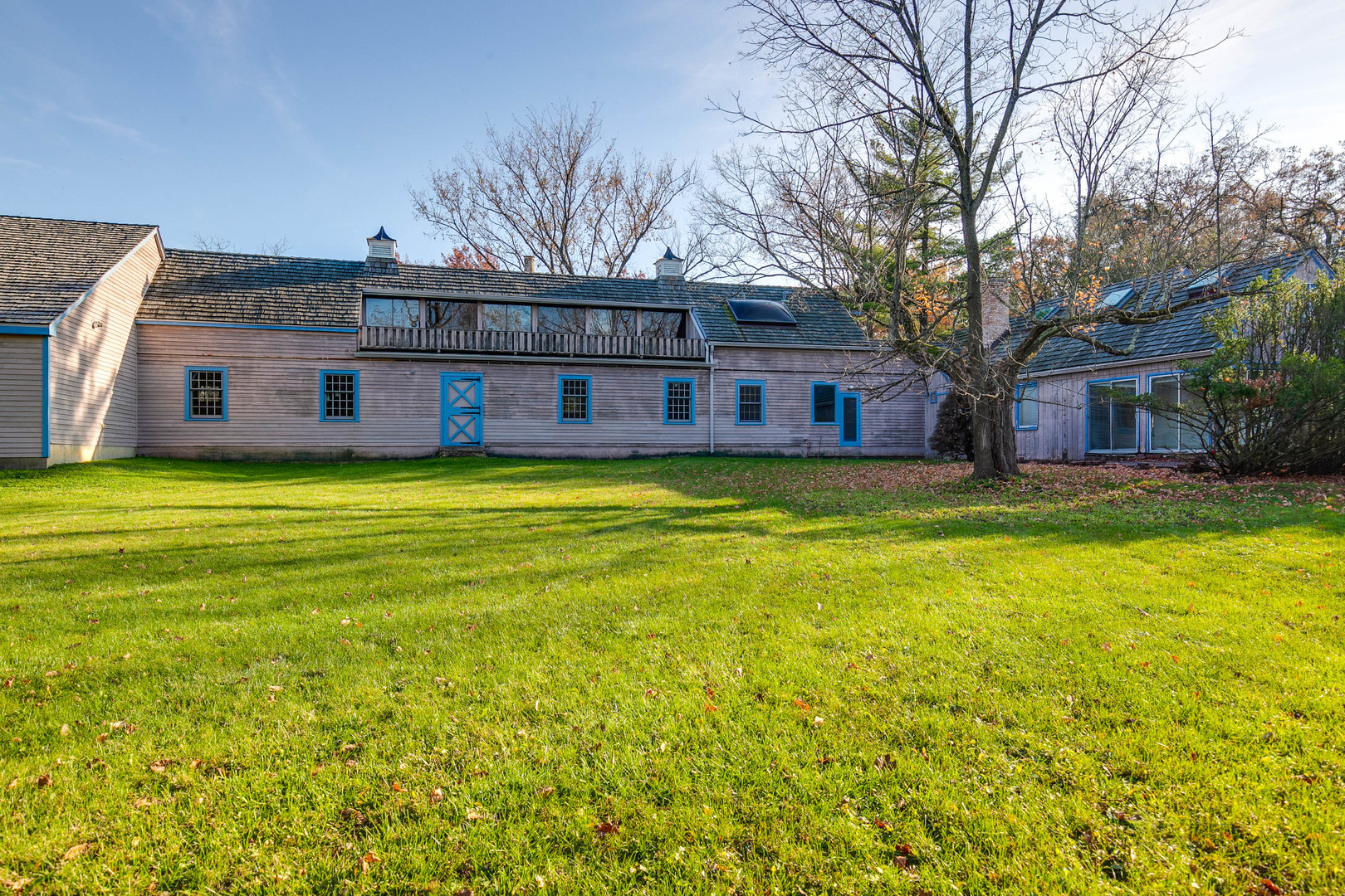 855 South Ridge Road Lake Forest, IL 60045 - Photo 15 of 22 a view of a house with a yard with trees