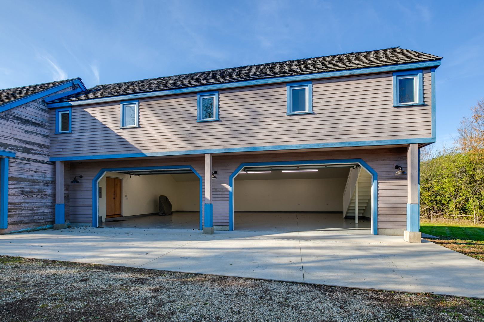 855 South Ridge Road Lake Forest, IL 60045 - Photo 6 of 22 a front view of a house