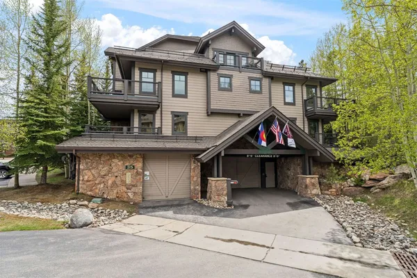 $1,459,500 | 35 Mountain Thunder Drive, Unit 5211, Breckenridge, CO 80424