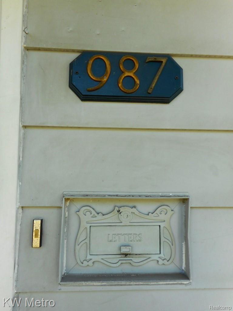 987 Columbia Road Berkley, MI 48072 - Photo 34 of 36 DSCN0158 (Custom).jpg