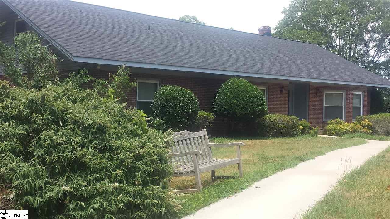 213 Franklin Finley Road Easley, SC 29640 - Photo 2 of 35