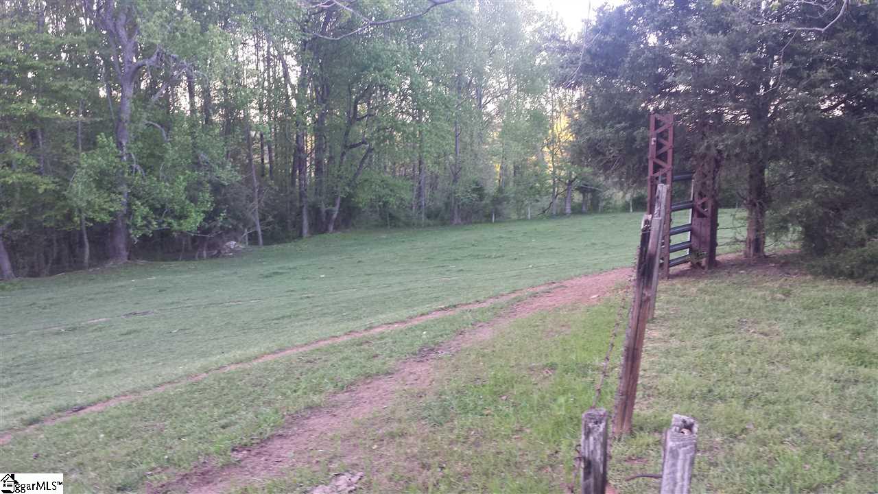 213 Franklin Finley Road Easley, SC 29640 - Photo 19 of 35