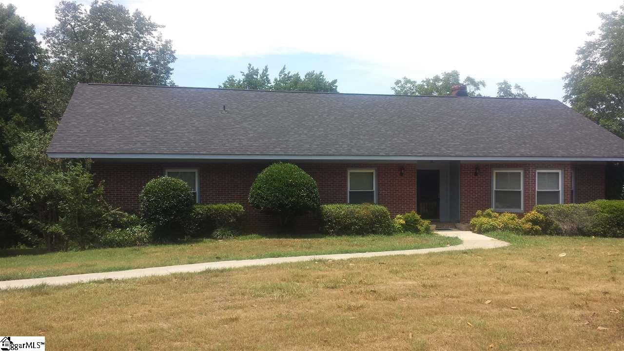 213 Franklin Finley Road Easley, SC 29640 - Photo 3 of 35