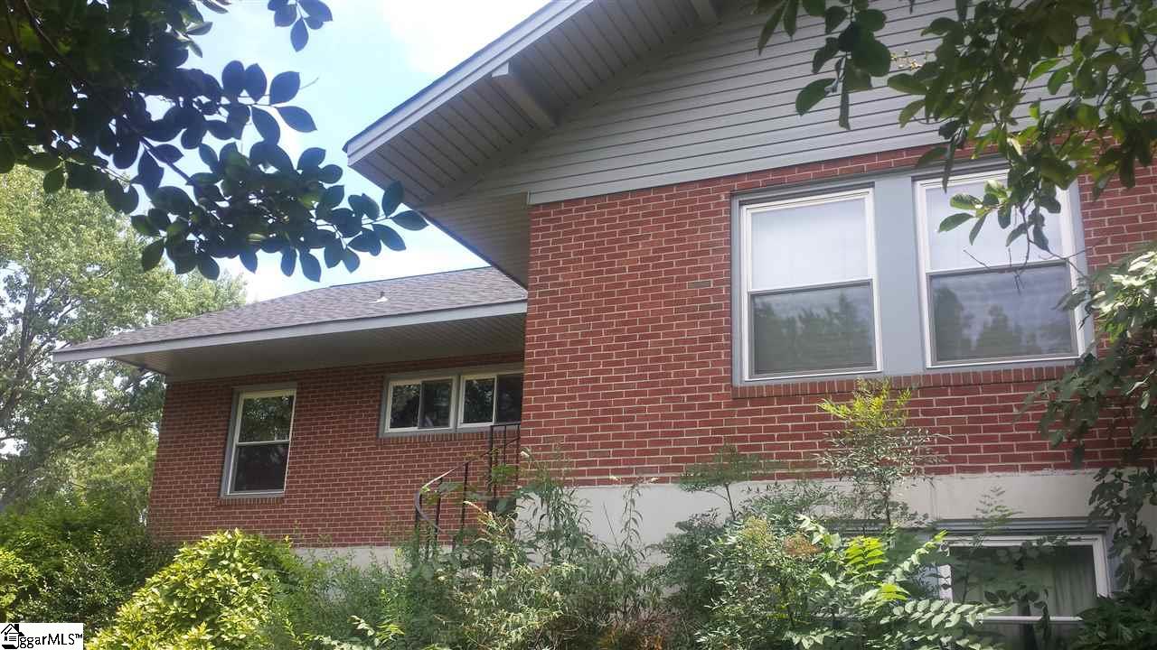 213 Franklin Finley Road Easley, SC 29640 - Photo 7 of 35