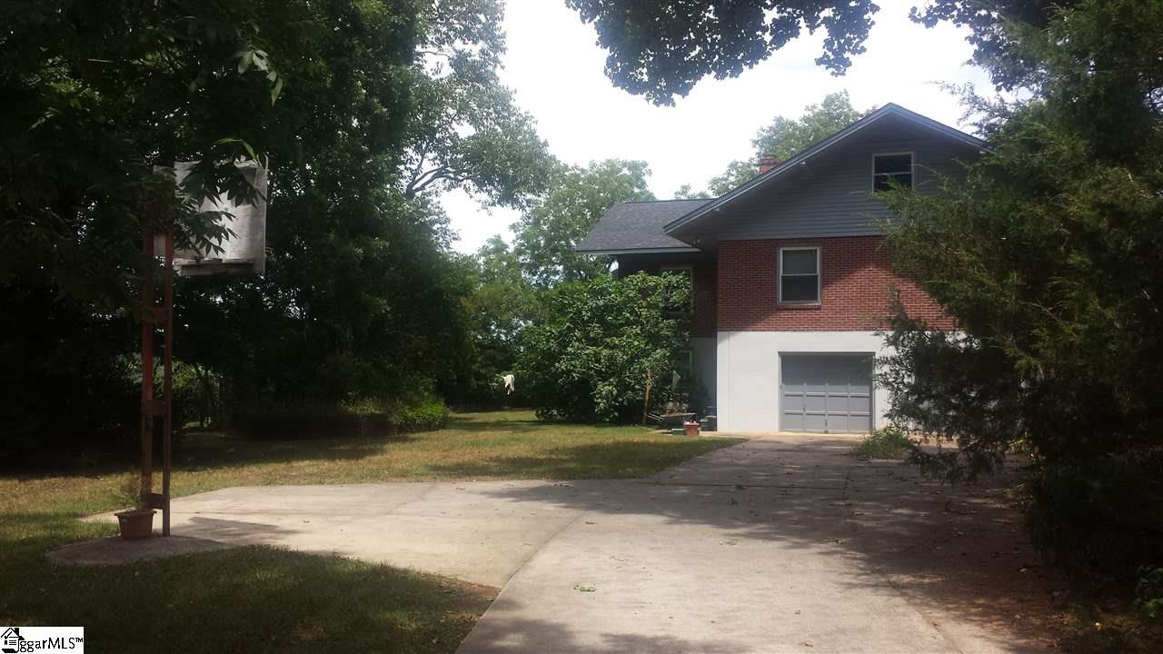 213 Franklin Finley Road Easley, SC 29640 - Photo 10 of 35