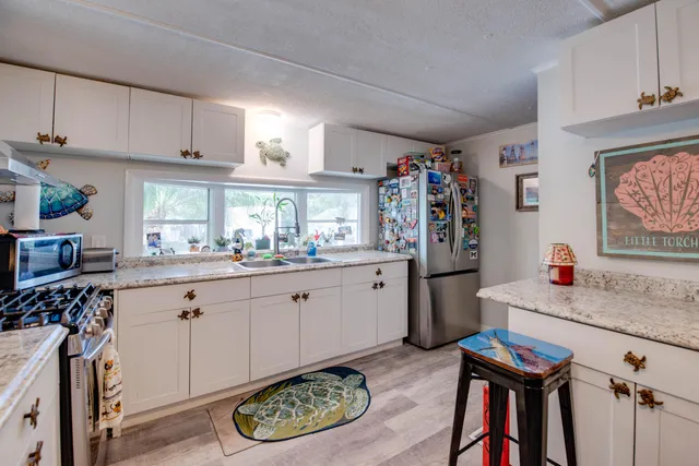 $650,000 | 27940 Lobster Tail Trail, Summerland Key, FL 33042