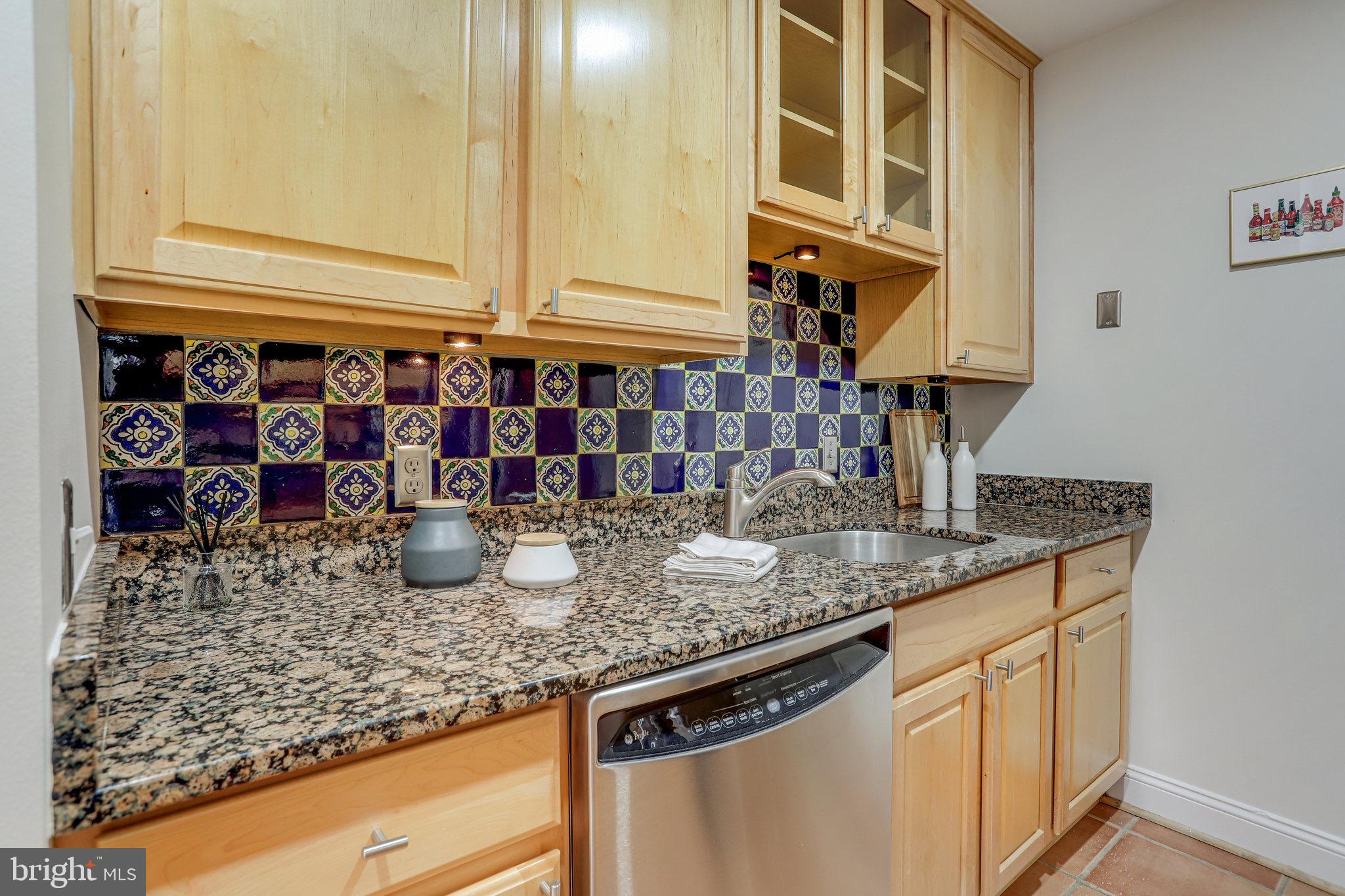 1763 Columbia Road Northwest, Unit 506 Washington, DC 20009 - Photo 13 of 40