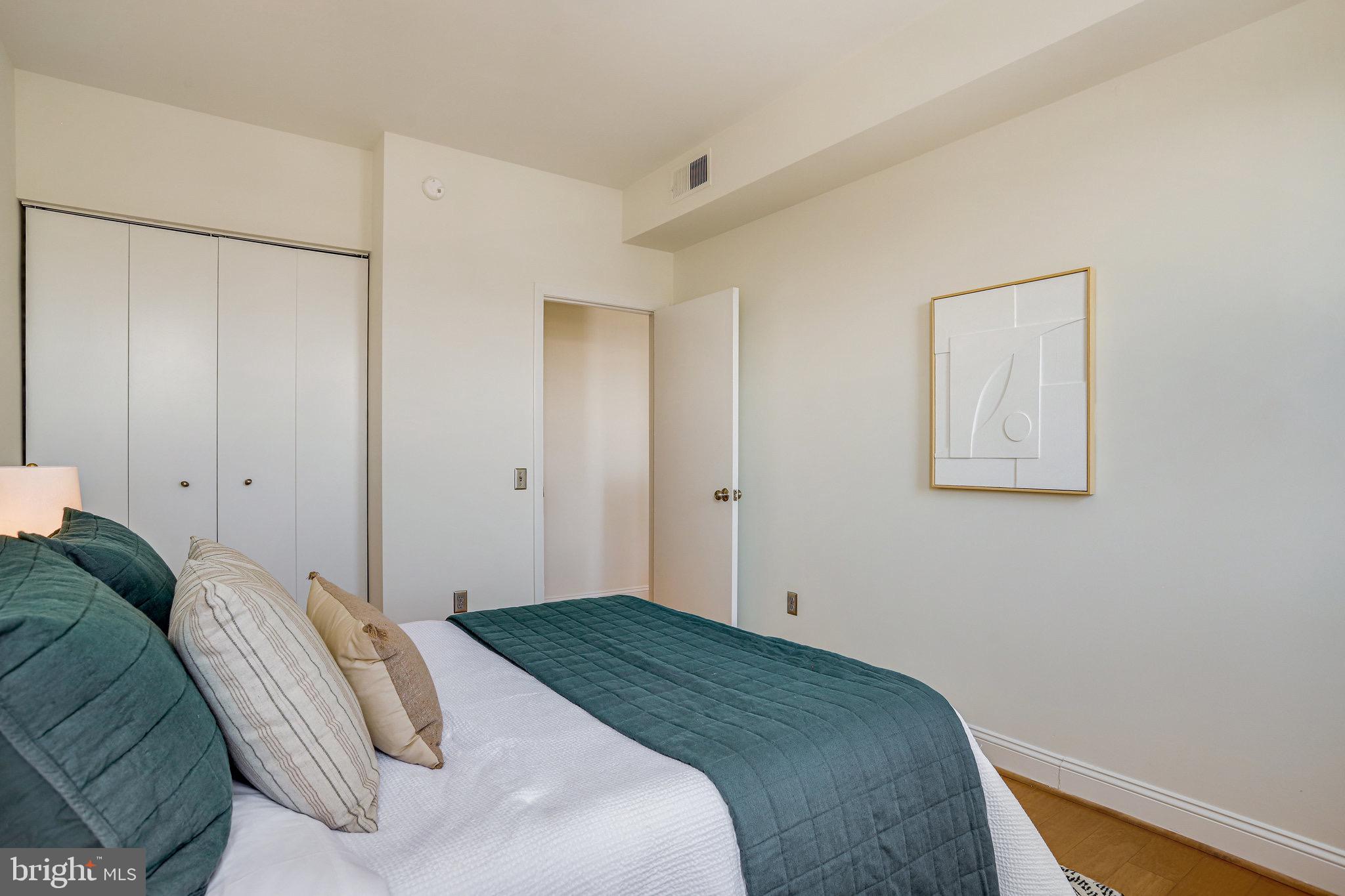 1763 Columbia Road Northwest, Unit 506 Washington, DC 20009 - Photo 18 of 40