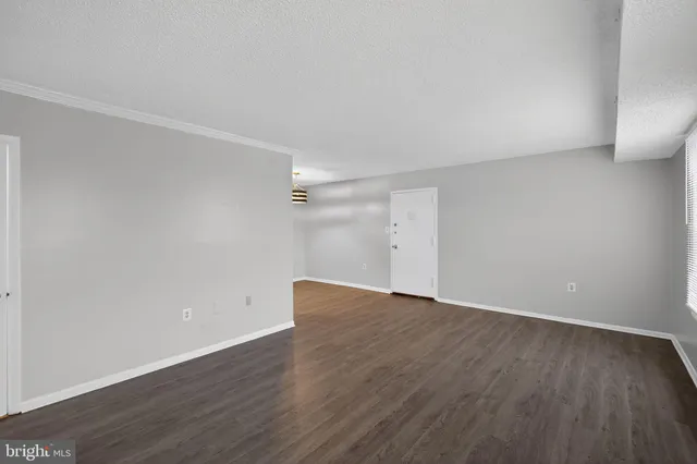 $1,350 | 3807 Swann Road, Unit 304, Suitland, MD 20746