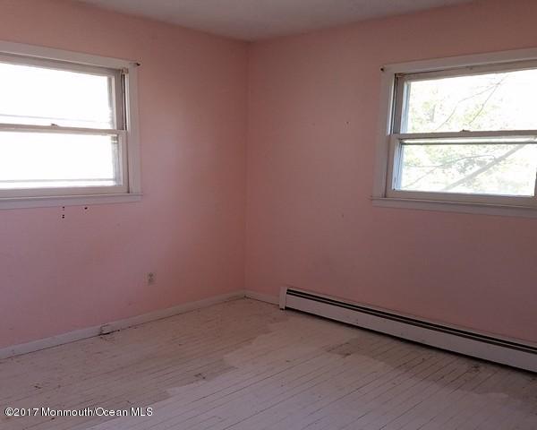 656 Carroll Fox Road Brick, NJ 08724 - Photo 11 of 22 20170329_154645