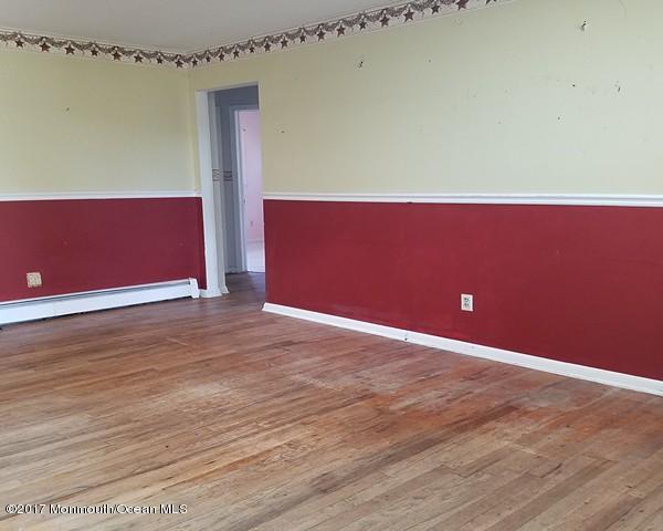 656 Carroll Fox Road Brick, NJ 08724 - Photo 3 of 22 20170329_154125