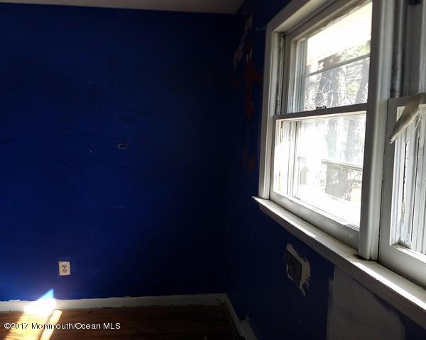 656 Carroll Fox Road Brick, NJ 08724 - Photo 6 of 22 20170329_154212