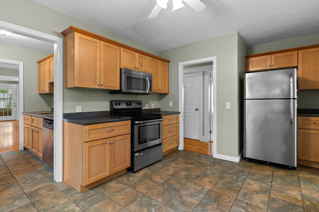 2 Davidson Road Worcester, MA 01605 - Photo 20 of 42