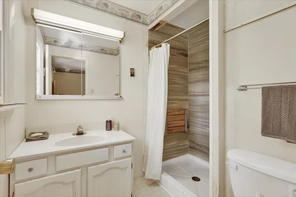 $224,900 | 4648 North Neff Road, Edmore, MI 48829