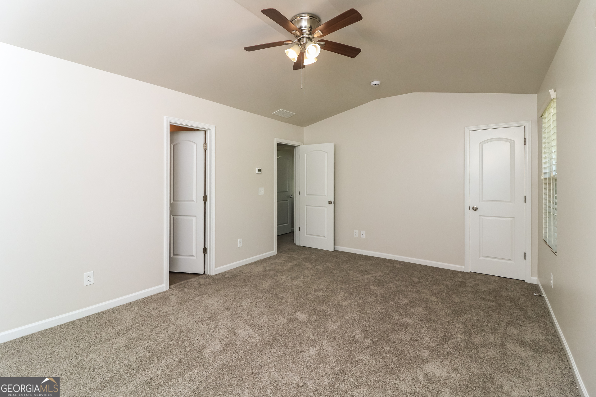 404 Scenic View Court Villa Rica, GA 30180 - Photo 11 of 17 a view of an empty room
