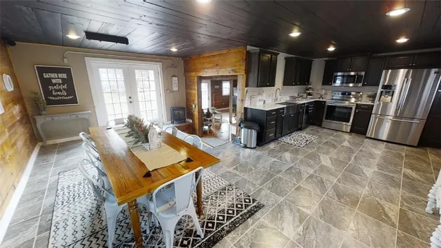 $750,000 | 243 County Road, Sherburne, NY 13460