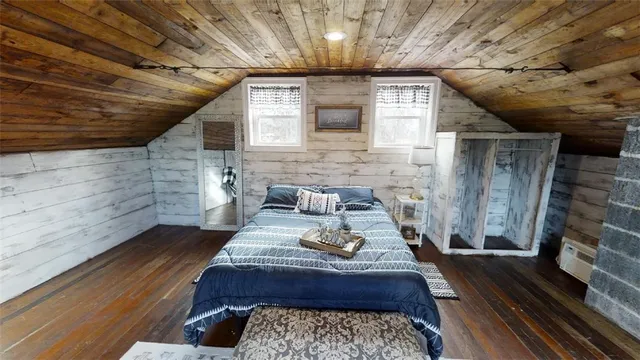 $750,000 | 243 County Road, Sherburne, NY 13460