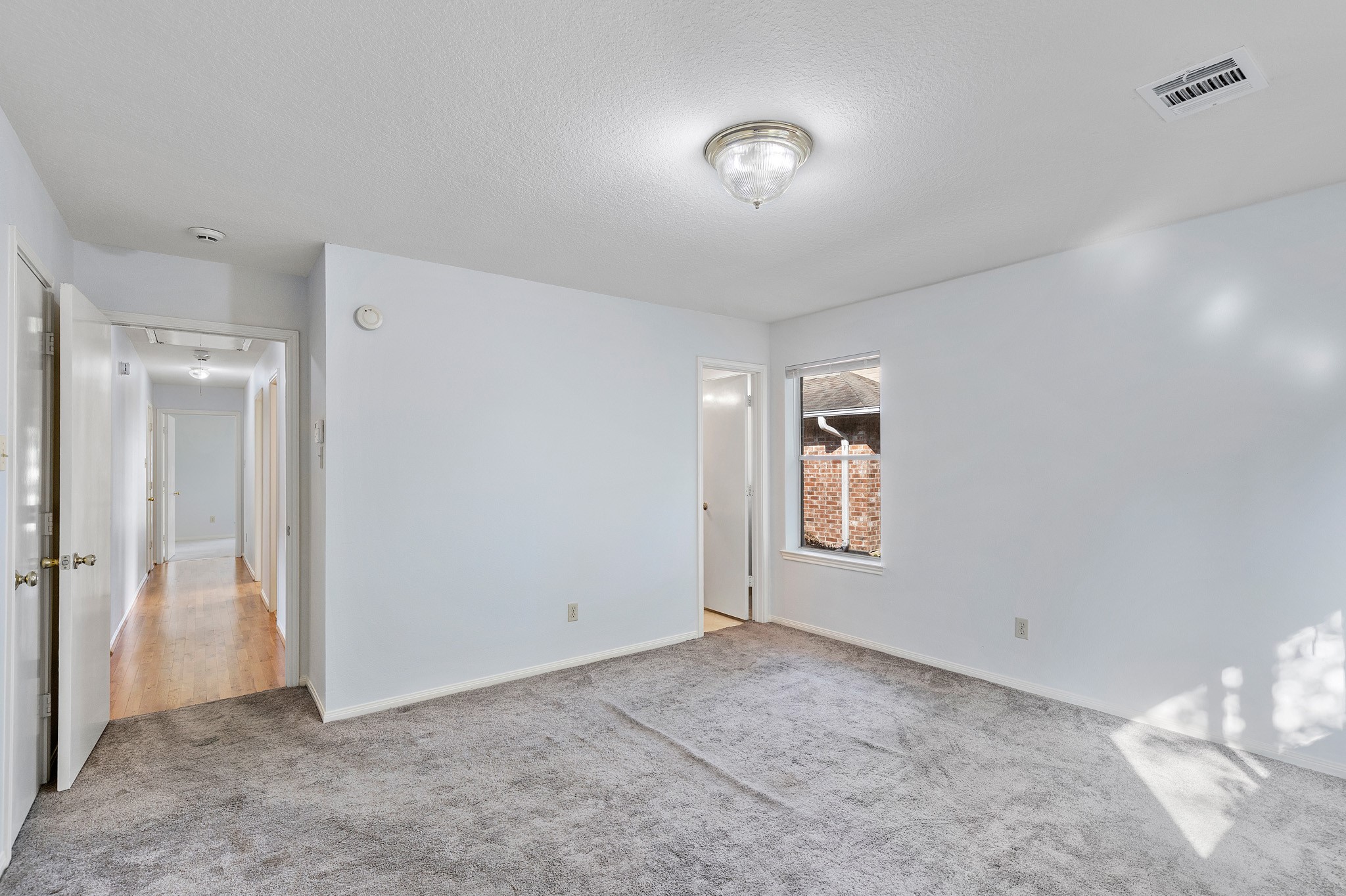 8018 Holiday Lane Houston, TX 77075 - Photo 22 of 42 a view of an empty room