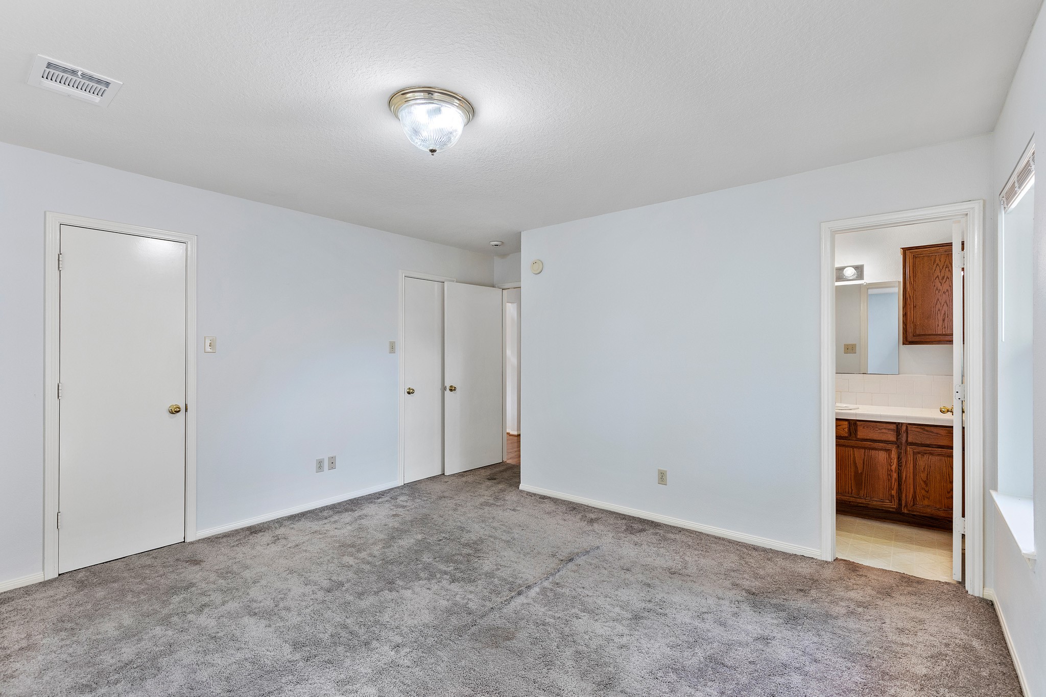 8018 Holiday Lane Houston, TX 77075 - Photo 23 of 42 a view of empty room