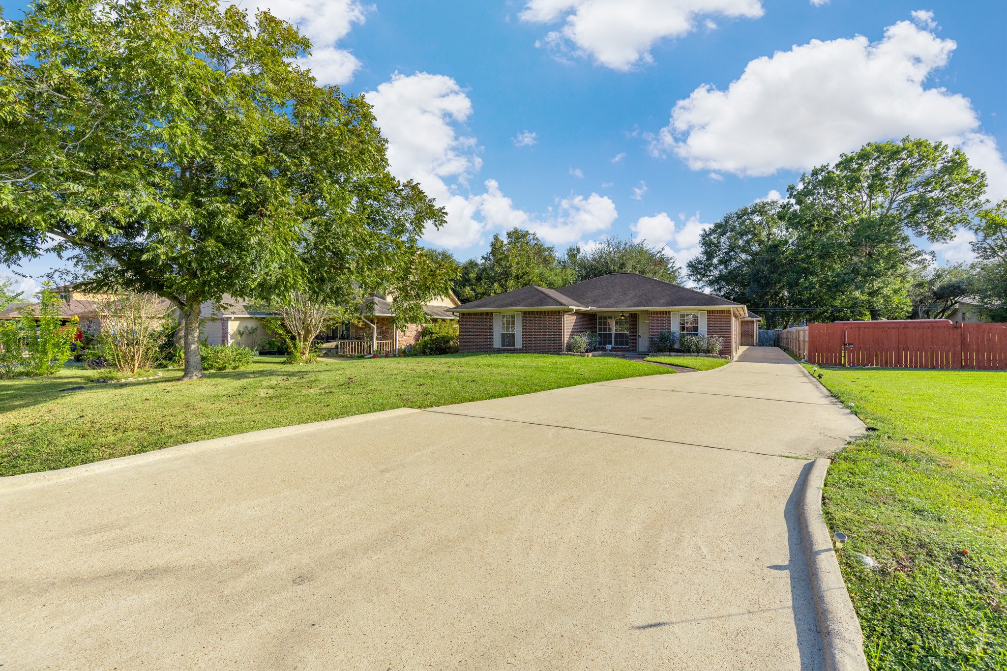 8018 Holiday Lane Houston, TX 77075 - Photo 42 of 42 a view of outdoor space yard and tree