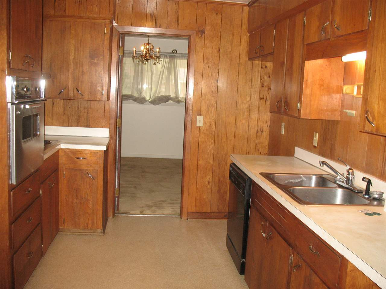 905 Briarfield Road Jackson, MS 39211 - Photo 9 of 13 Photo 9