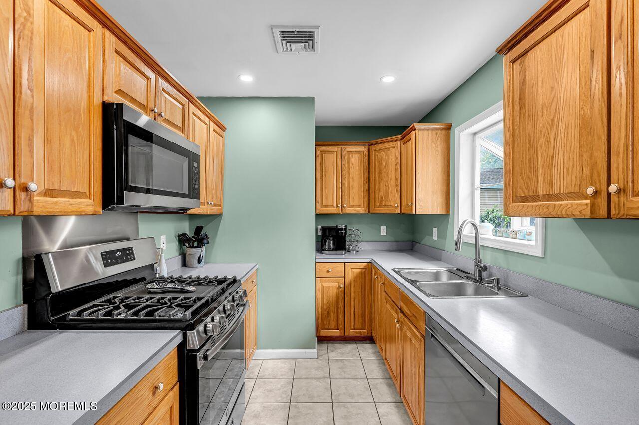 21 Lenape Trail Brick, NJ 08724 - Photo 15 of 34 019_dsc08343_403