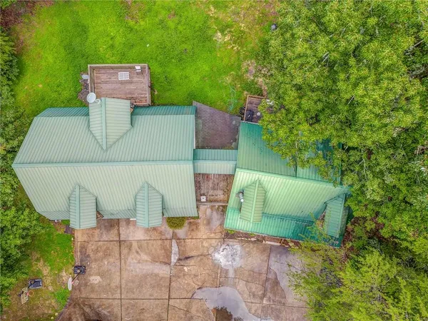 a view of a outdoor space