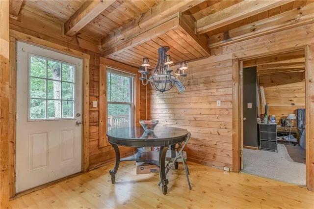 $499,000 | 519 East Valley Road Northeast, Rydal, GA 30171