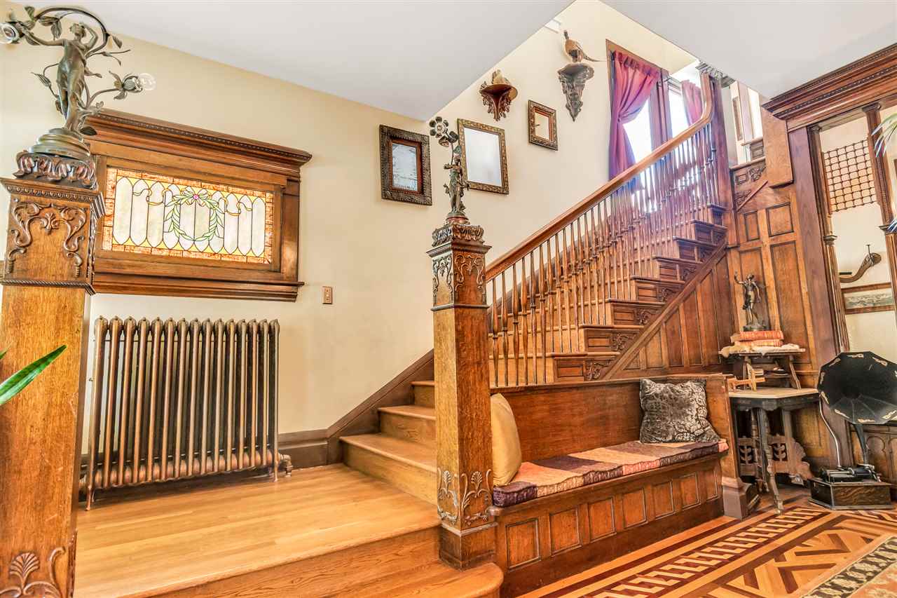960 Rood Avenue Grand Junction, CO 81501 - Photo 3 of 42 Gallery Image 3