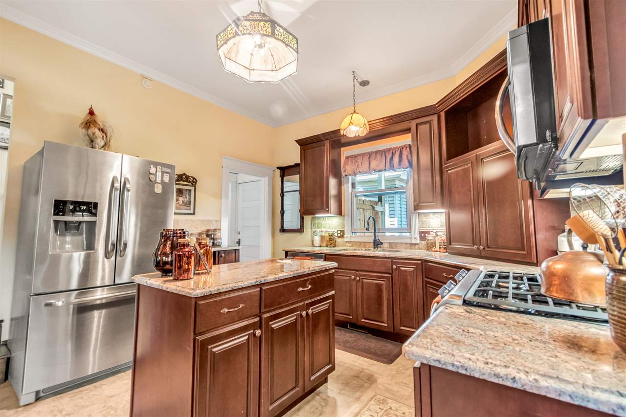 960 Rood Avenue Grand Junction, CO 81501 - Photo 9 of 42 Gallery Image 9