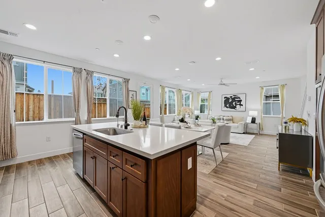 $899,999 | 1372 Melville Lane, Tracy, CA 95391