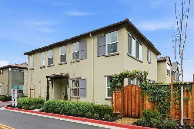 $899,999 | 1372 Melville Lane, Tracy, CA 95391