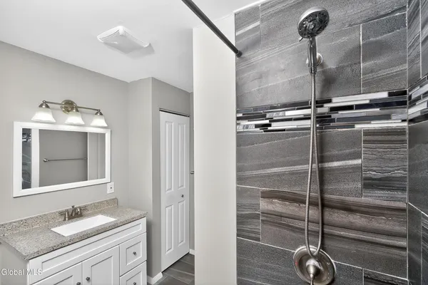 $385,000 | 161 Shaker Park Drive, Albany, NY 12204