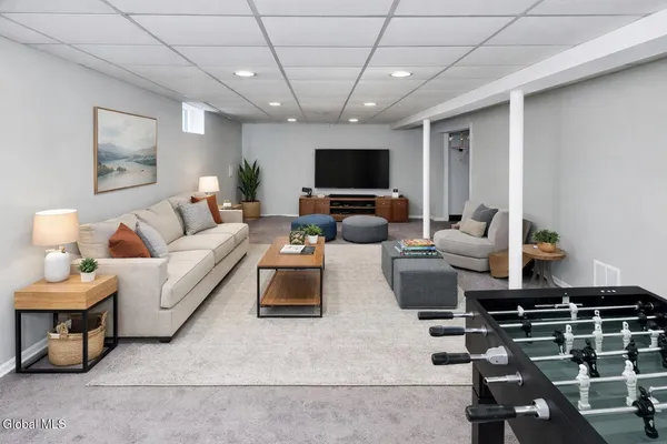 $385,000 | 161 Shaker Park Drive, Albany, NY 12204