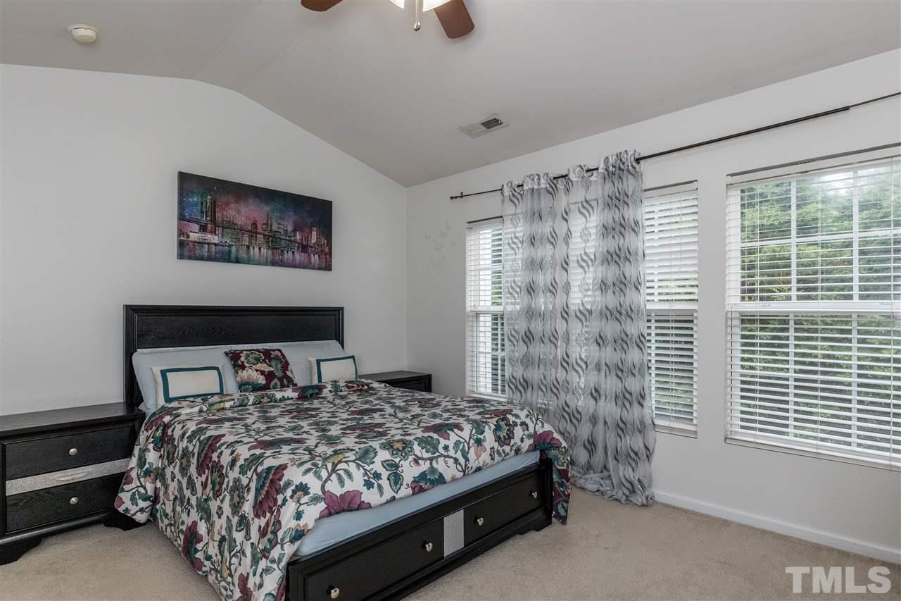 8520 Bright Loop Raleigh, NC 27613 - Photo 17 of 28