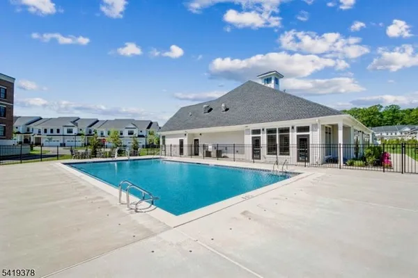 $775,000 | 15 Whitney Avenue, Morris Plains, NJ 07950