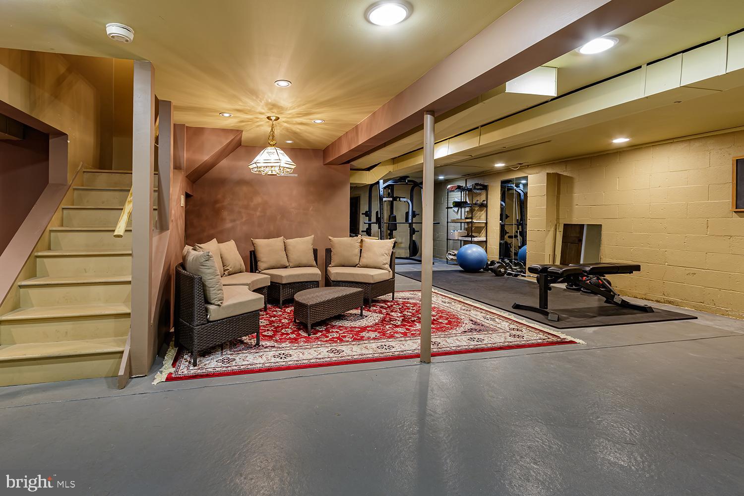 20 Meadowview Drive Shamong, NJ 08088 - Photo 24 of 40 Full basement with lots of storage