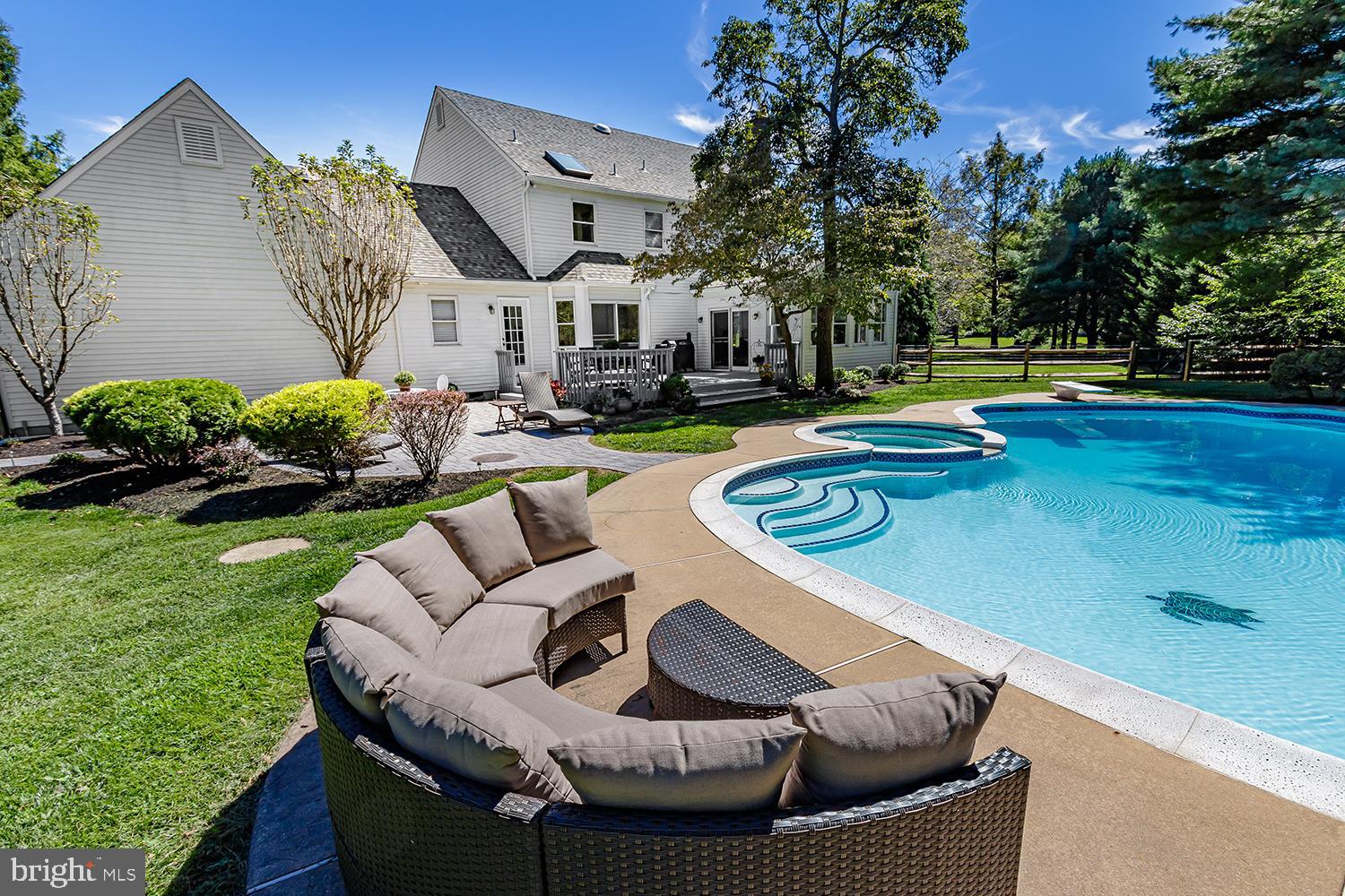 20 Meadowview Drive Shamong, NJ 08088 - Photo 28 of 40 Concrete pool surround providing seating space