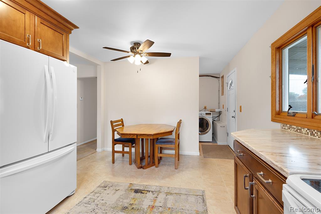 3282 Avon Manor Road Rochester Hills, MI 48307 - Photo 9 of 29