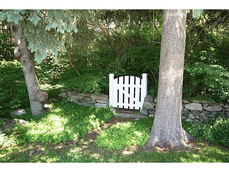 7 Factory Cove Road Boothbay Harbor, ME 04538 - Photo 19 of 21 Yard/Garden.